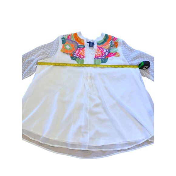 Denim 24/7 Ivory Embroidered Tunic Blouse With Sheer Sleeves Size 24W - Picture 3 of 9